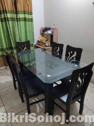 Glass Dinning table with 6 chair